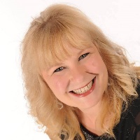 Leslie Kolb